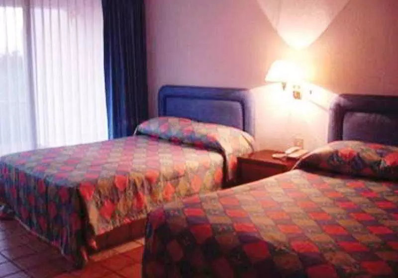 Fotos del hotel Ocean Club Hotel & Suites:  2