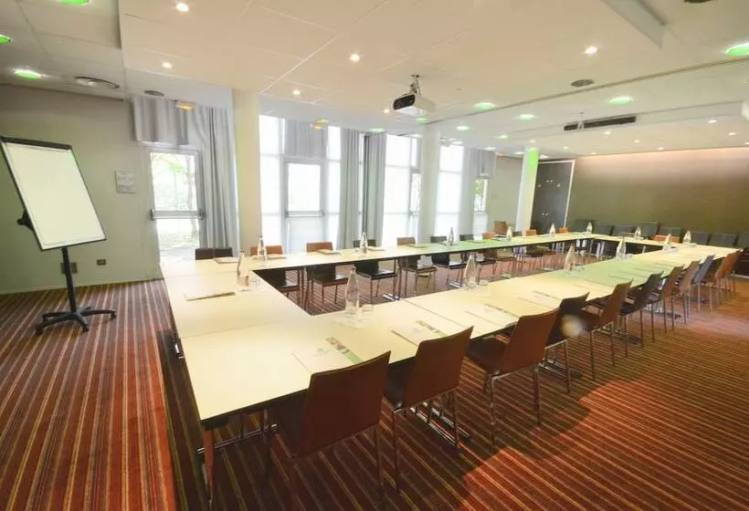 Fotos del hotel Green Hôtels  Parc Des Expositions:  9