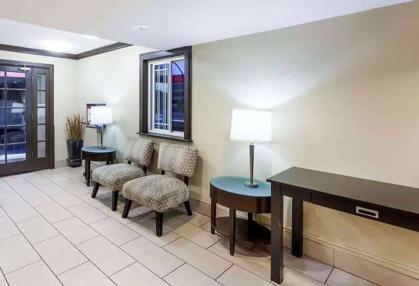 Fotos del hotel Howard Johnson By Wyndham San Diego  Circle:  15