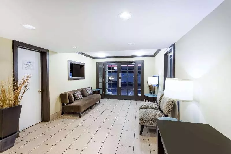 Fotos del hotel Howard Johnson By Wyndham San Diego  Circle:  18
