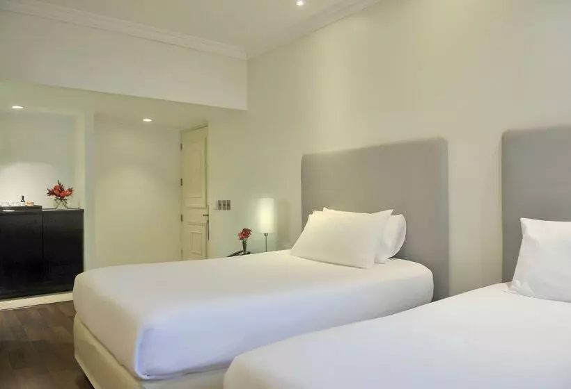 Fotos del hotel Nh Ciudad De Santiago:  3