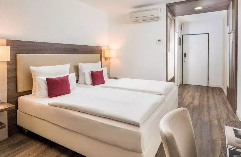 Fotos del hotel Newton Karlsruhe:  2