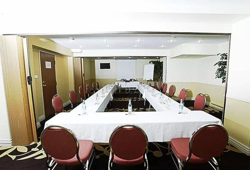 Fotos del hotel Airport Hotel Mara:  3