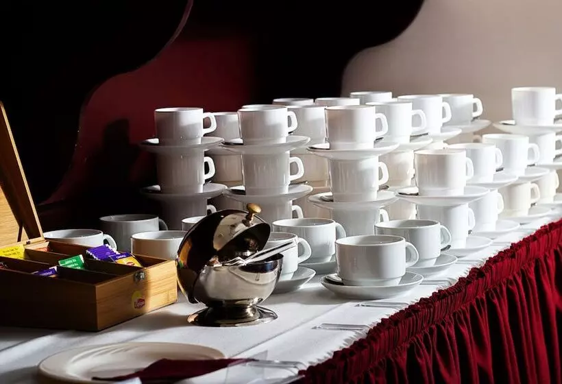 Fotos del hotel Airport Hotel Mara:  5