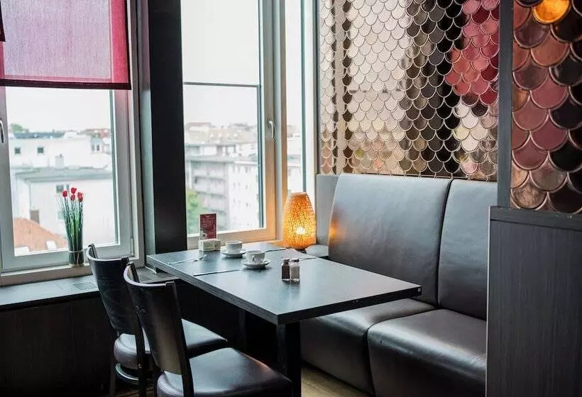 Fotos del hotel Two Hotel Berlin By Axel - Adults Only:  24