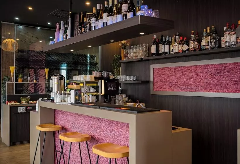 Fotos del hotel Two Hotel Berlin By Axel - Adults Only:  10