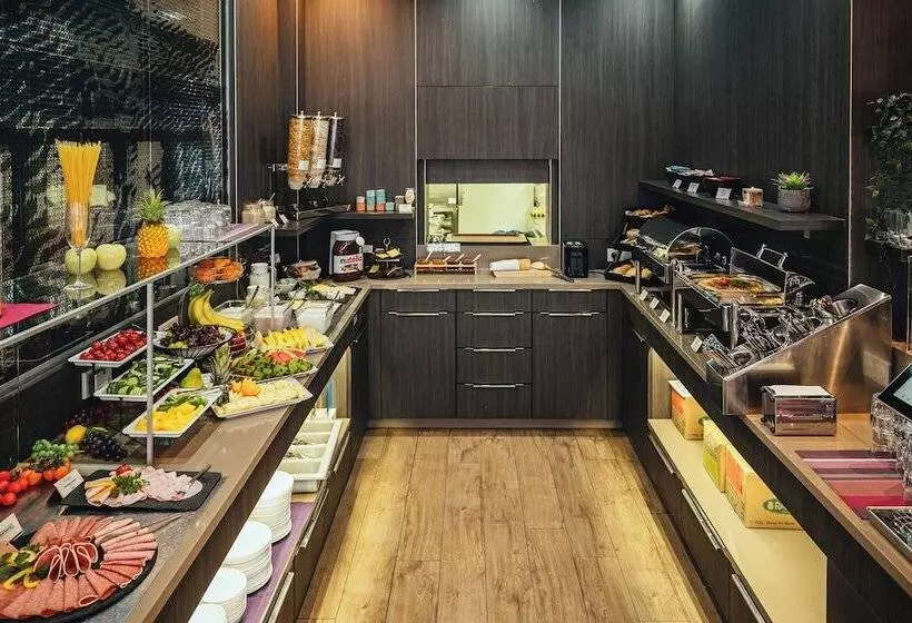 Fotos del hotel Two Hotel Berlin By Axel - Adults Only:  25