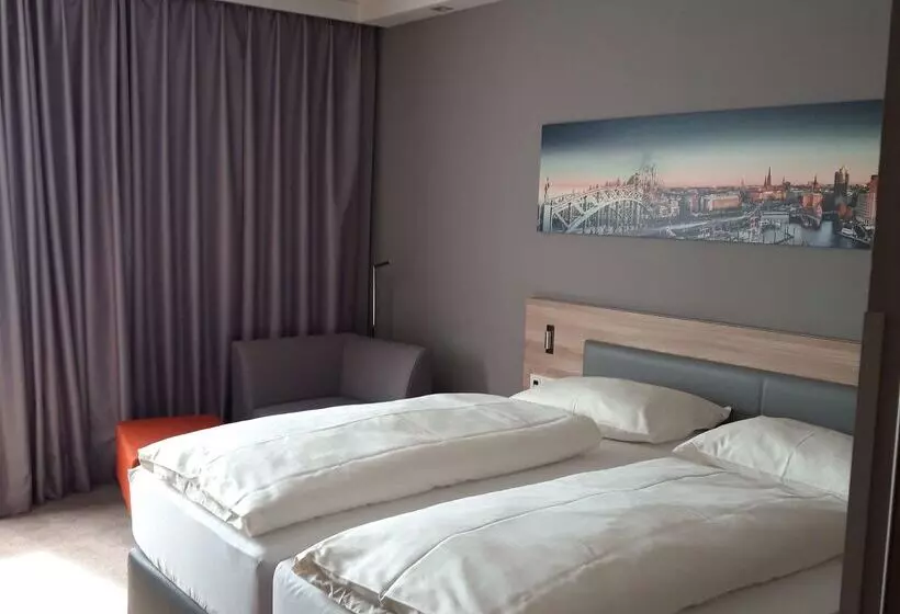 Fotos del hotel Panorama Hamburgharburg:  21