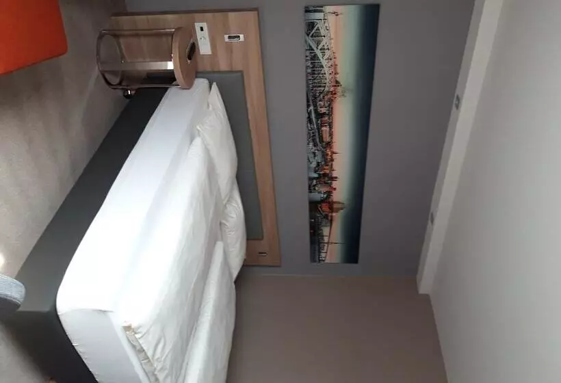 Fotos del hotel Panorama Hamburgharburg:  12