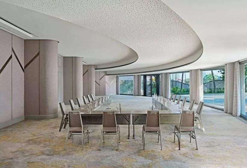 Fotos del hotel Sheraton Surabaya  & Towers:  23