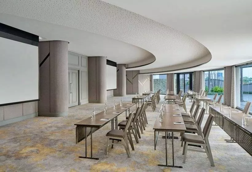 Fotos del hotel Sheraton Surabaya  & Towers:  22