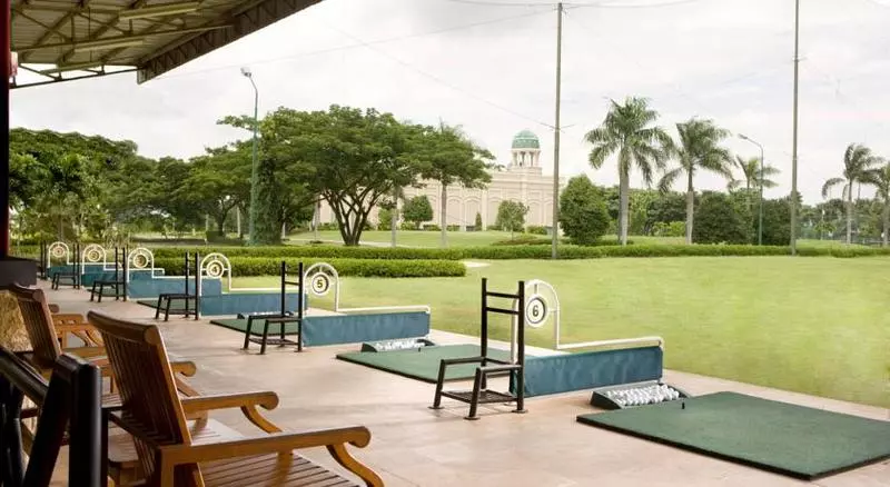 Fotos del hotel Sheraton Surabaya  & Towers:  12