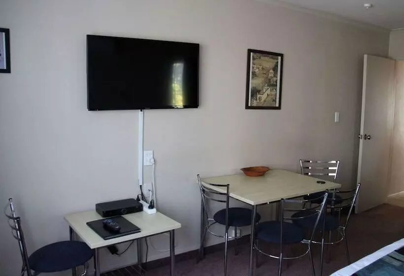 Fotos del hotel Asure Camelot Arms Motor Lodge:  3