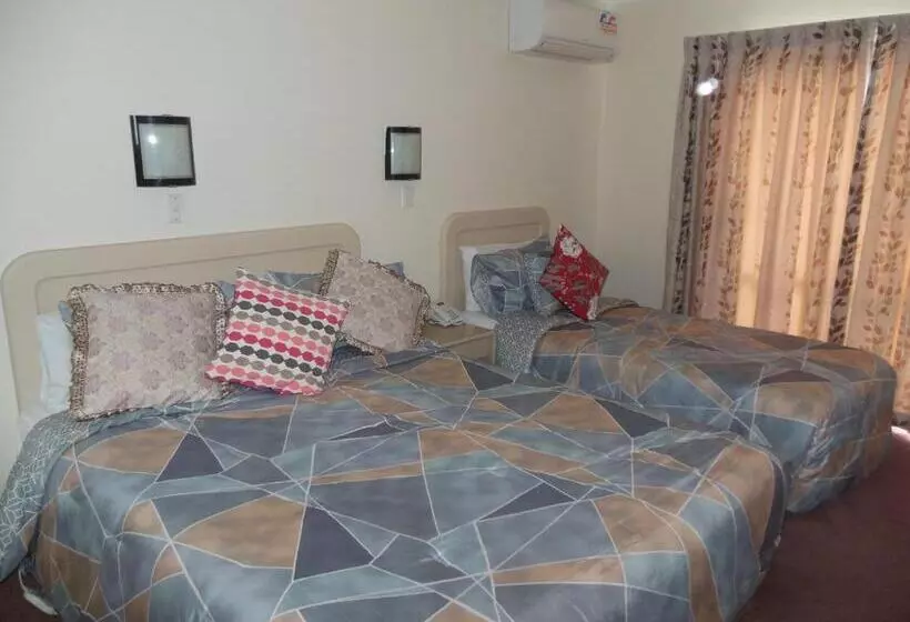 Fotos del hotel Asure Camelot Arms Motor Lodge:  9