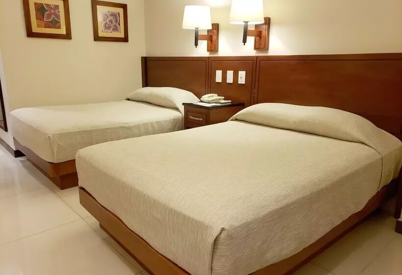 Fotos del hotel Fortin Plaza:  13