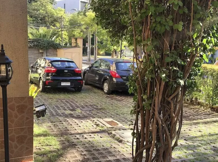 Fotos del hotel María Angola:  8