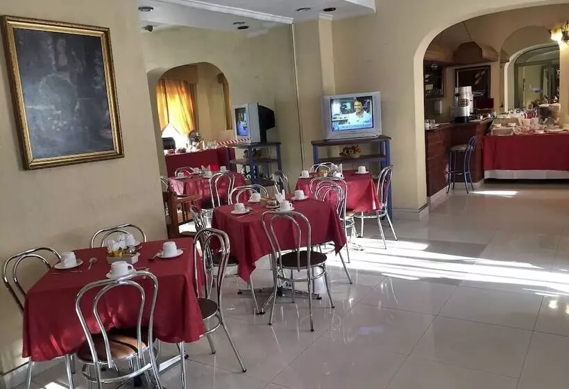 Fotos del hotel María Angola:  2
