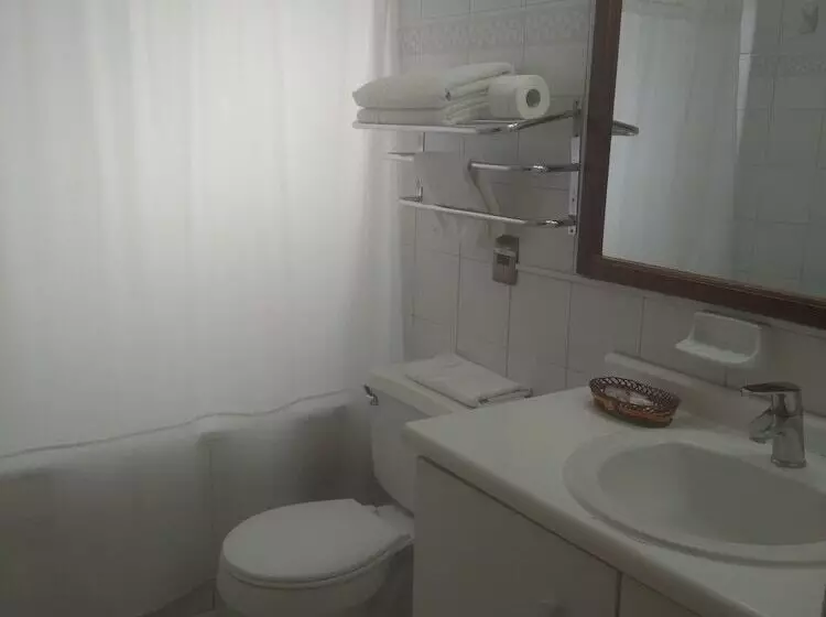 Fotos del hotel María Angola:  7