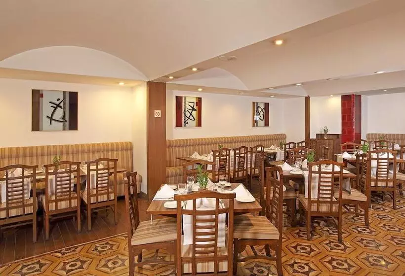 Fotos del hotel Aurora Towers:  5