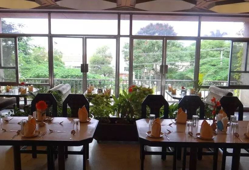 Fotos del hotel Paradise:  5