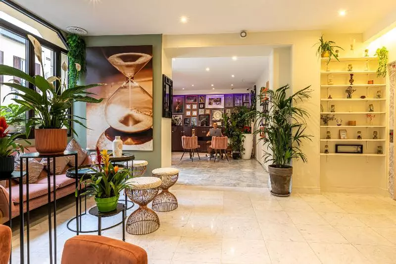 Fotos del hotel Ariane Montparnasse By Patrick Hayat:  15