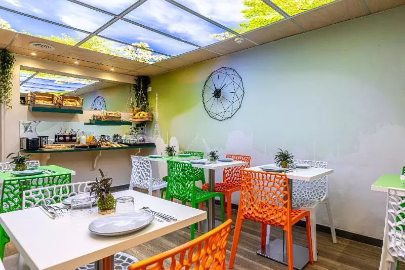 Fotos del hotel Ariane Montparnasse By Patrick Hayat:  6