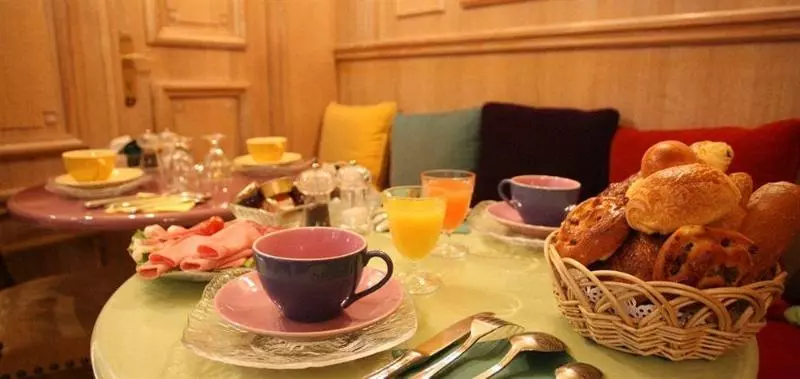 Fotos del hotel Hôtel De La Motte Picquet:  8