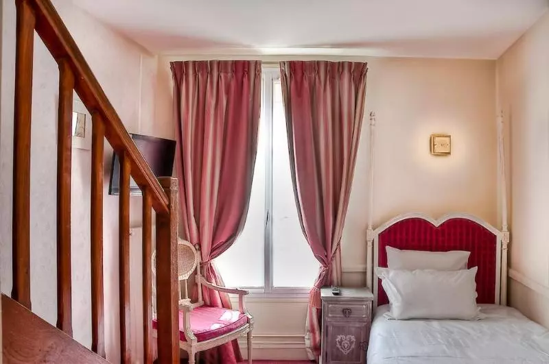 Fotos del hotel Hôtel De La Motte Picquet:  24