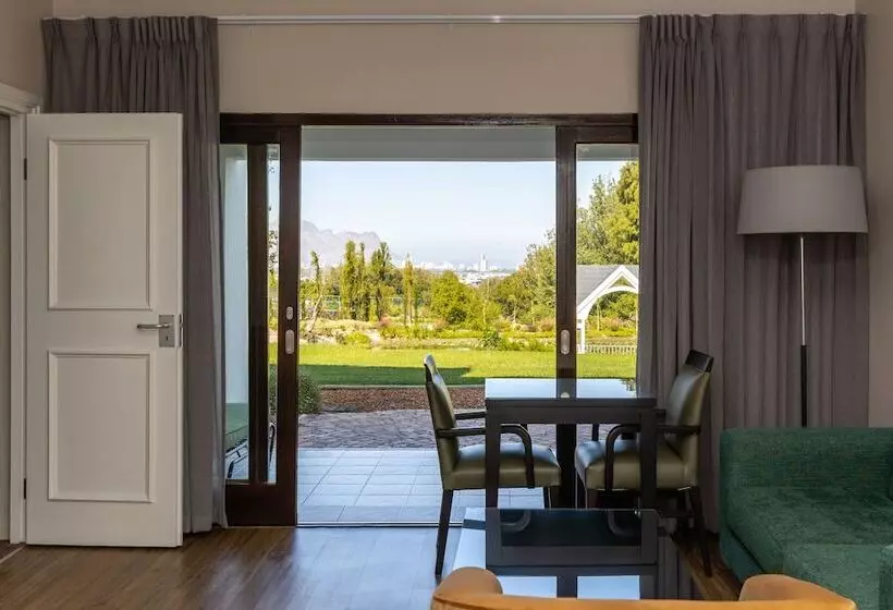 Fotos del hotel Nh Cape Town The Lord Charles:  6