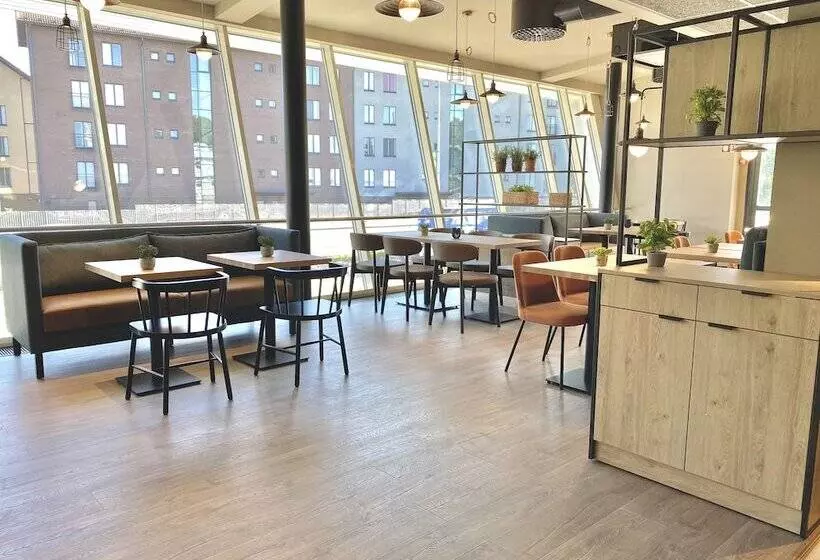 Fotos del hotel Pilot Airport:  20