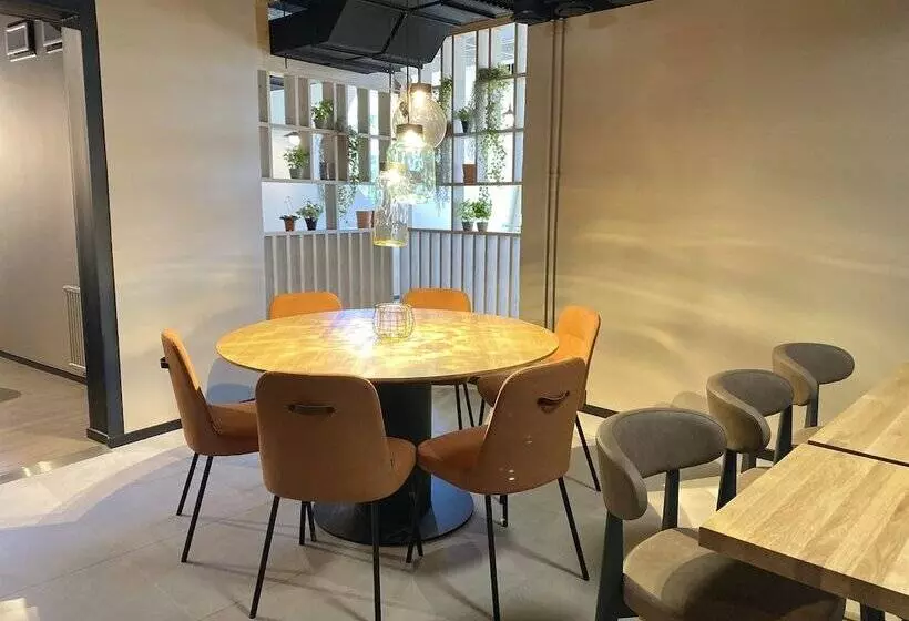 Fotos del hotel Pilot Airport:  23