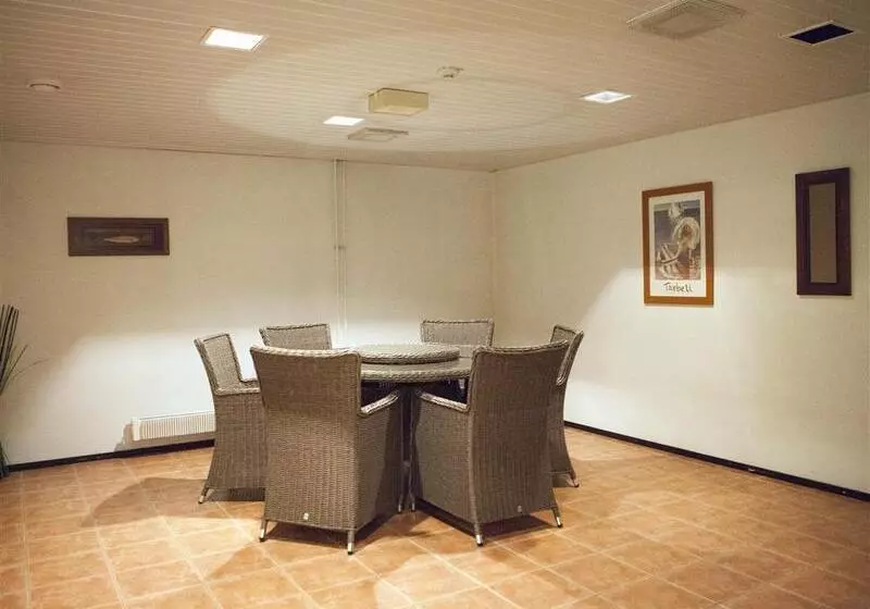 Fotos del hotel Pilot Airport:  25