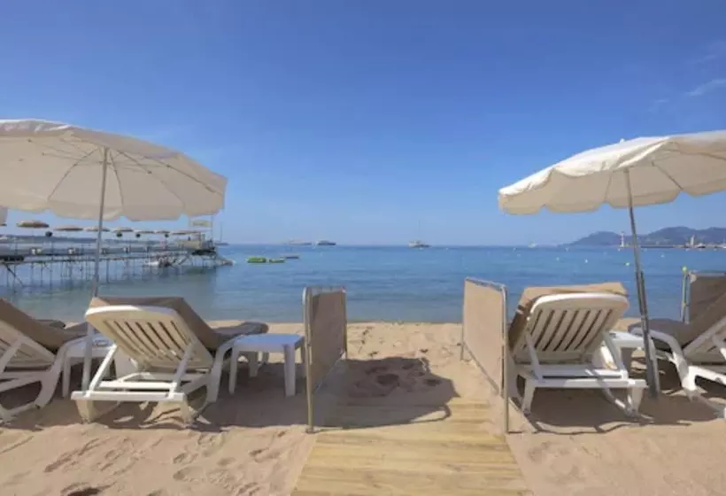 Fotos del hotel Cezanne:  10