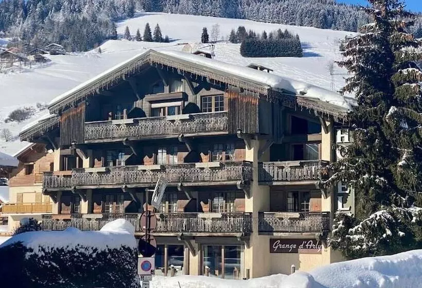 Fotos del hotel Hôtel La Grange D'arly:  24