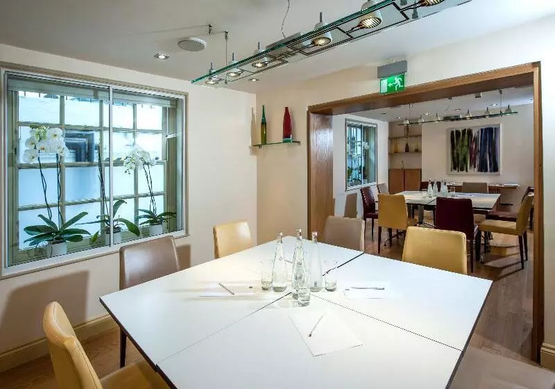 Fotos del hotel Sydney House Chelsea:  2