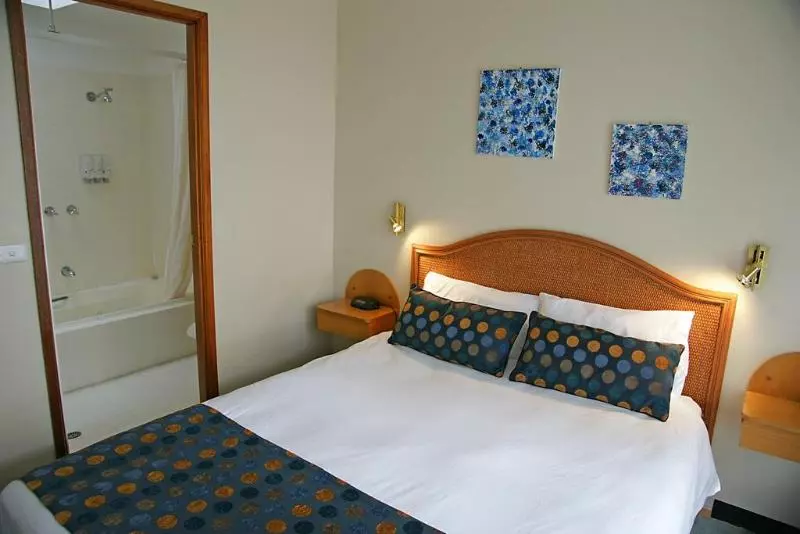 Fotos del hotel Sapphire Waters Motor Inn:  14