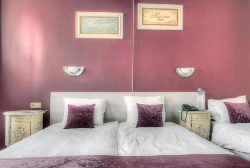 Fotos del hotel Antigone:  14