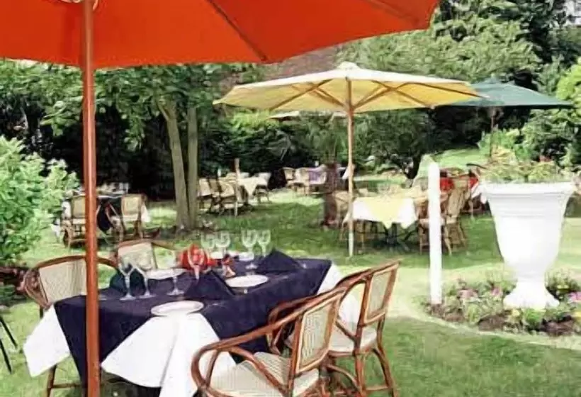 Fotos del hotel L Auberge Du Souverain:  5