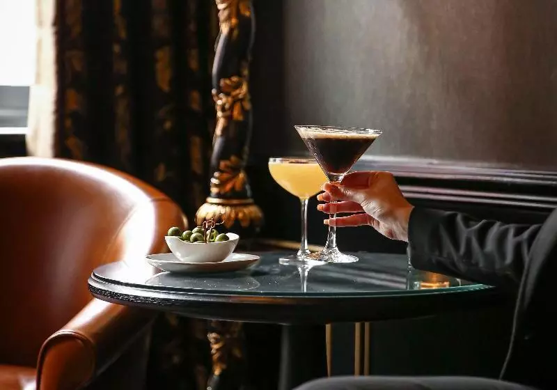 Fotos del hotel 11 Cadogan Gardens:  19