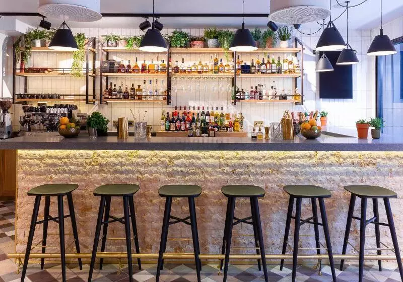 Fotos del hotel 11 Cadogan Gardens:  6