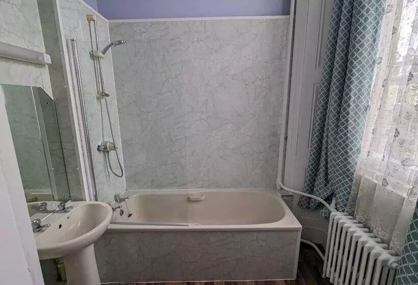 Fotos del hotel Eliza House:  4