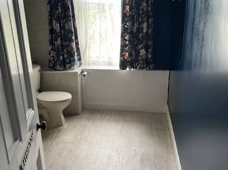 Fotos del hotel Eliza House:  15