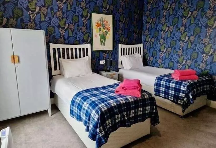 Fotos del hotel Eliza House:  16