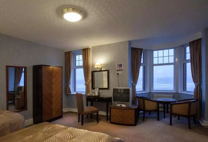 Fotos del hotel The Savoy:  11