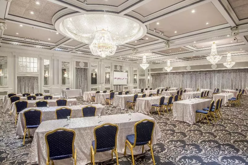 Fotos del hotel Crowne Plaza Montreal Airport, An Ihg:  19