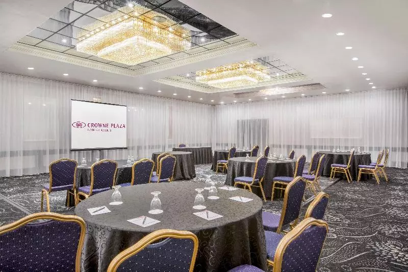 Fotos del hotel Crowne Plaza Montreal Airport, An Ihg:  25