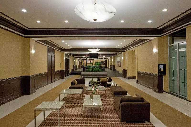 Fotos del hotel Crowne Plaza Montreal Airport, An Ihg:  7