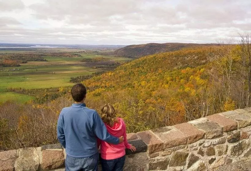 Fotos del hotel Courtyard By Marriott Ottawa Downtown:  9