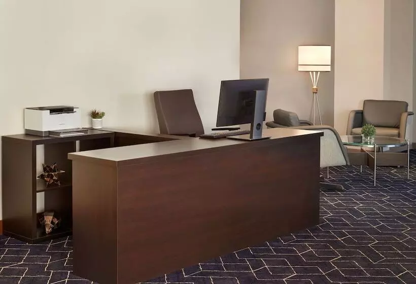 Fotos del hotel Courtyard By Marriott Ottawa Downtown:  6