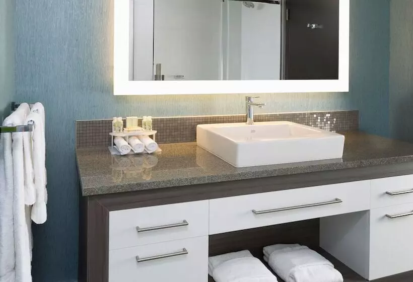 Fotos del hotel Holiday Inn Express Quebec City-sainte Foy, An Ihg:  17